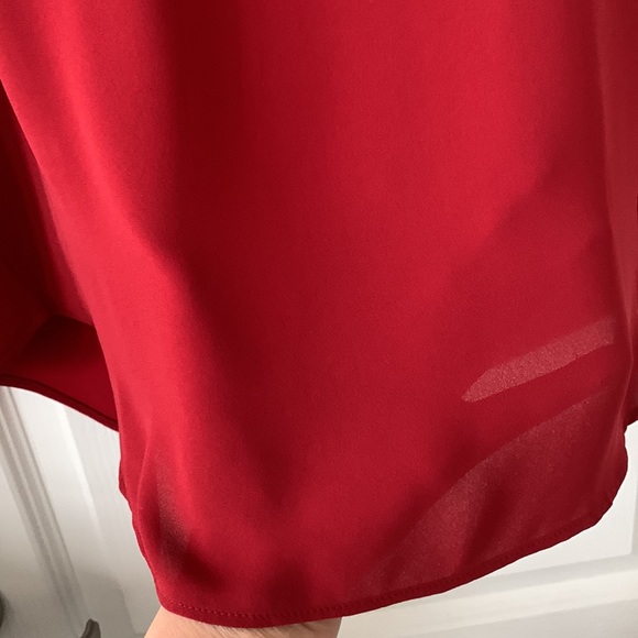 NWOT LOFT Red Mixed Texture Sleeveless Top Size Medium - Picture 6 of 12